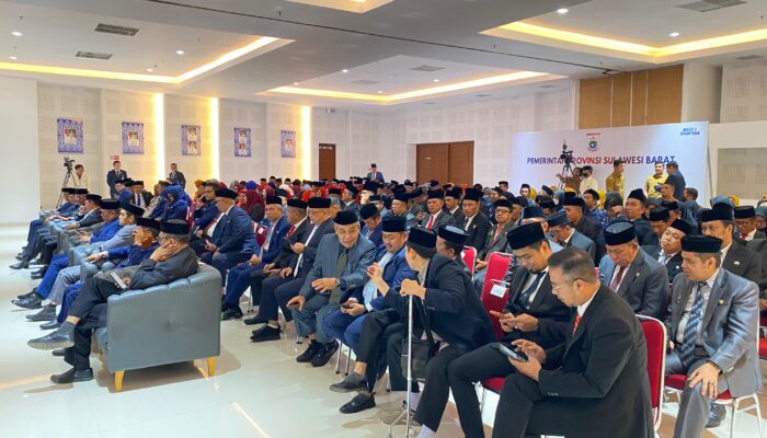 Awali Tugas di DPMPTSP Sulbar, Kain Lotong Fokus Konsolidasi Internal dan Sinkronisasi Program Panca Daya