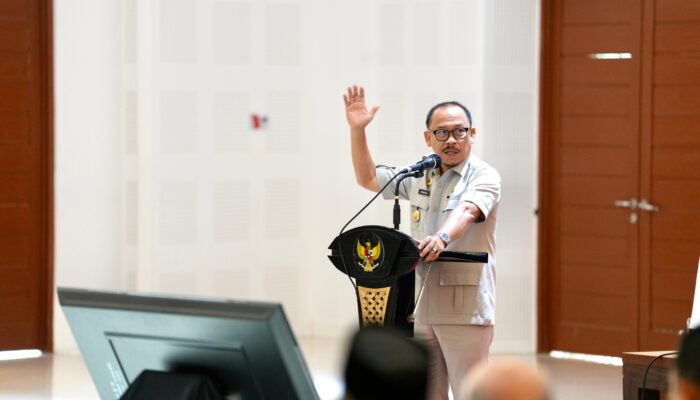 Targetkan Inflasi di Bawah 2,5 Persen, Gubernur Suhardi Duka Instruksikan Pengawasan Ketat dan Penambahan Kuota BBM