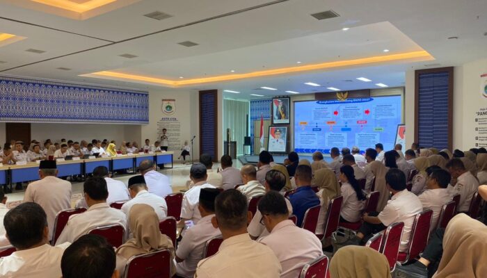 Hadapi Tekanan Fiskal Nasional, Gubernur Suhardi Duka Instruksikan DPMPTSP Sulbar Pacu Investasi sebagai Motor Ekonomi 2027