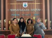 Layanan Literasi Tanpa Henti : Petugas Perpusip Sulbar Tetap Siaga Melayani Pemustaka di Masa WFA