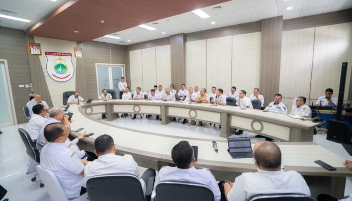 Hadapi Tantangan Global, Gubernur Suhardi Duka Instruksikan OPD Perkuat PAD dan Respons Cepat Isu Strategis