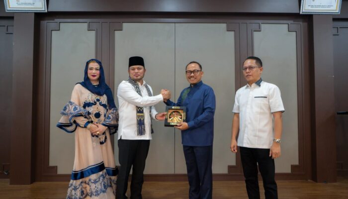 Lompatan PAD Sulbar Tarik Perhatian Nasional : Dari Rp300 Juta ke Rp11 Miliar, Kaltim Pelajari Strategi Pajak Air Permukaan SDK