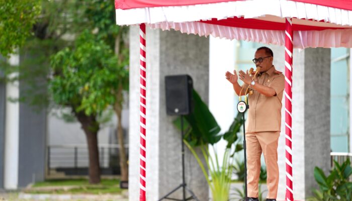 Dukung Efisiensi BBM, Gubernur Suhardi Duka Terapkan Pola Kerja 4-1 : ASN Sulbar WFH Setiap Hari Jumat