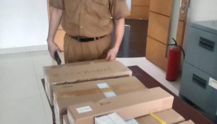 Pelayanan KTP-el Tanpa Hambatan : Disdukcapil Sulbar Terima 10.000 Blangko Baru, Siap Didistribusikan ke 6 Kabupaten