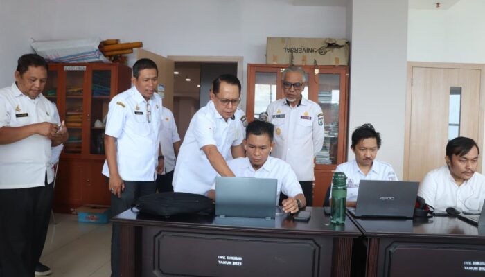 Sidak OPD, Sekda Junda Maulana Ingatkan PPPK : WFA Bukan Berarti Libur, Harus Tetap Produktif dan Standby