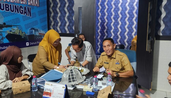 Rehabilitasi RTLH 2026 Dimulai, Kadis Perkimtanhub Sulbar Teken Kontrak dengan Fasilitator Lapangan