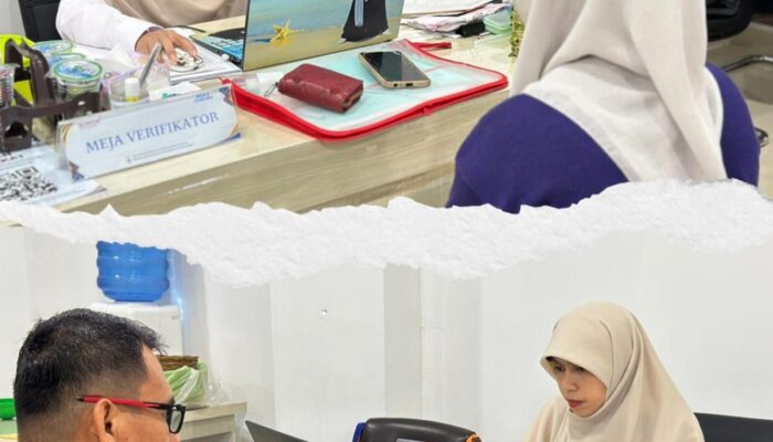 Hari Ke-9 Pelayanan Beasiswa, Biro Pemkesra Sulbar Konsisten Jaga Mutu Layanan Demi Investasi SDM