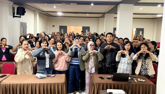 Garda Terdepan Kesehatan : 84 Kader Posyandu Mamasa Perdalam 25 Keterampilan Dasar Bersama DKPPKB Sulbar