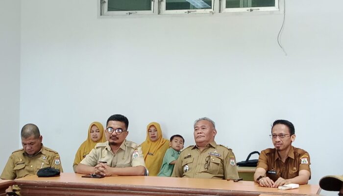 Sikat Habis Pungli, Kepala Bapenda Sulbar Instruksikan Petugas Samsat Melayani dengan Hati