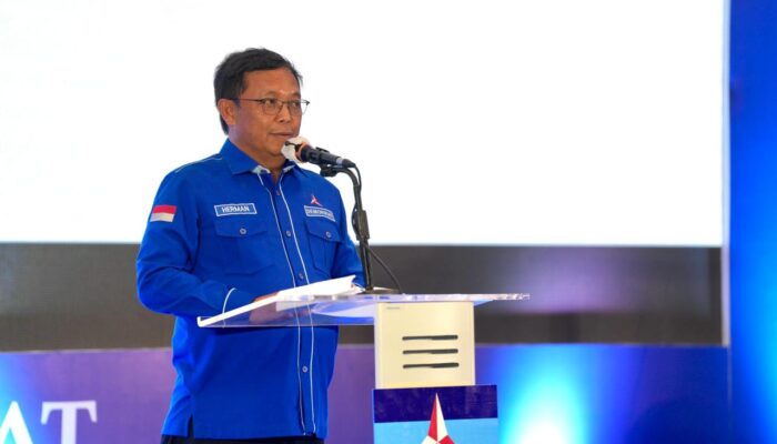 Tokoh Hijrah Massal hingga Target 200 Ribu Suara, SDK Kembali Pimpin Demokrat Sulbar Secara Aklamasi!
