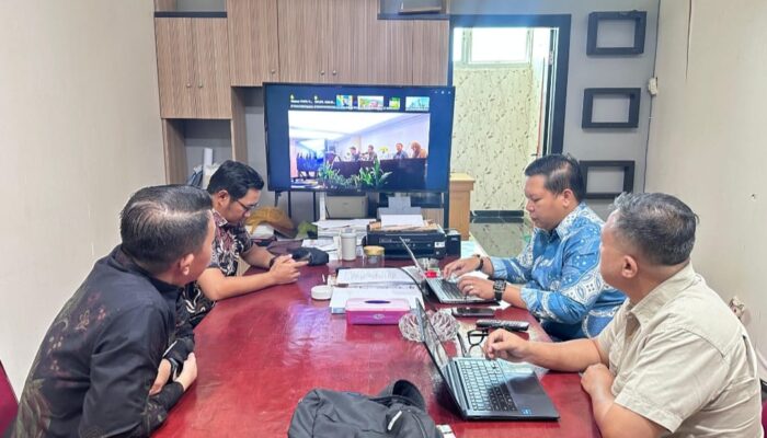 Sasar Pelayanan Hak Dasar Warga, Biro Pemkesra Sulbar Bedah Aturan Pelayanan Minimal Bareng Pusat