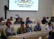 Mamuju Siap ‘Pisah Ranjang’! Pemprov Sulbar dan Bupati ‘Kepung’ DPR RI Demi Misi Rahasia Ini!